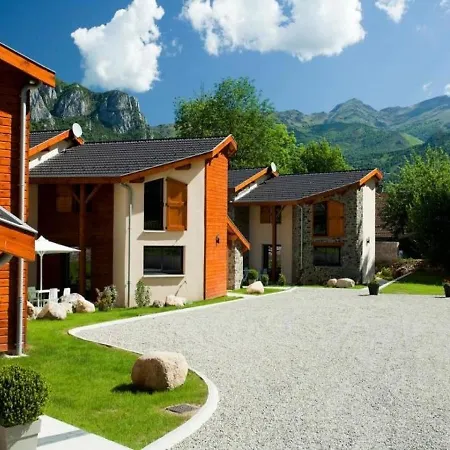 House Les Granges De Leo Aston